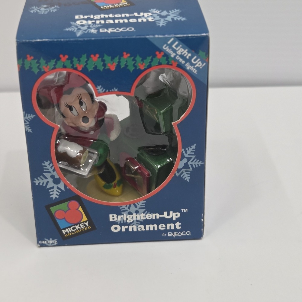 Enesco Disney Minnie Mouse Brighten-Up Christmas Ornament Baking Stove Lights Up
